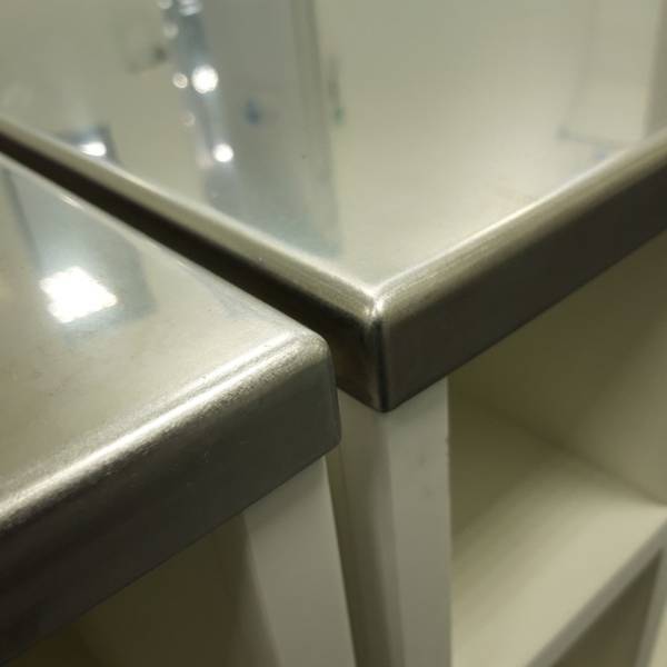 Plateau inox poli pour laboratoire 1